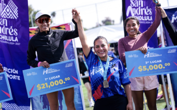 Más de 6 mil corredores celebran el Día del Papá en el Medio Maratón de San Andrés Cholula 2026
